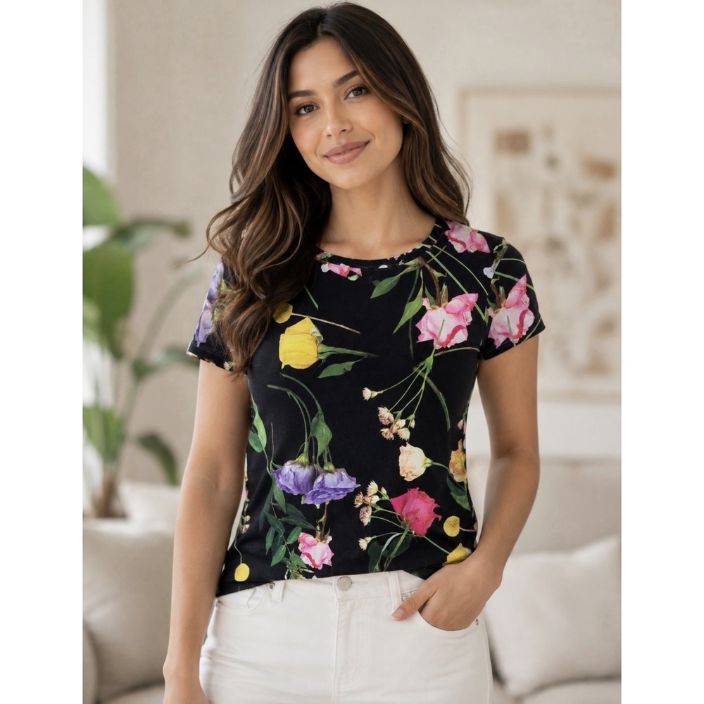 Ted Baker Vikina Floral Printed Fitted Tee Tshirt Womens Size 2 US 6 Small Black